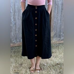Reserved Black Midi Skirt with Linen
